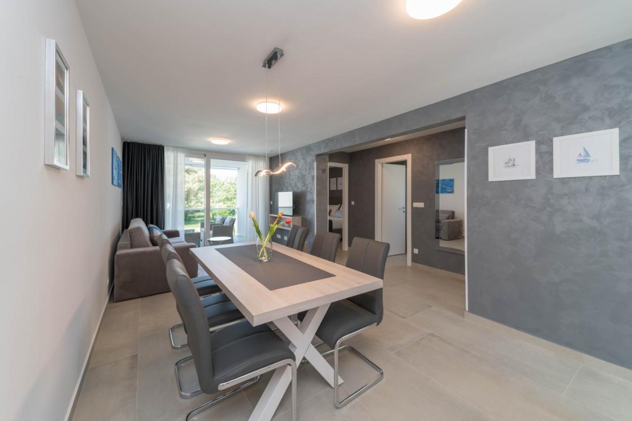 A&V Residence Новиград Екстериор снимка