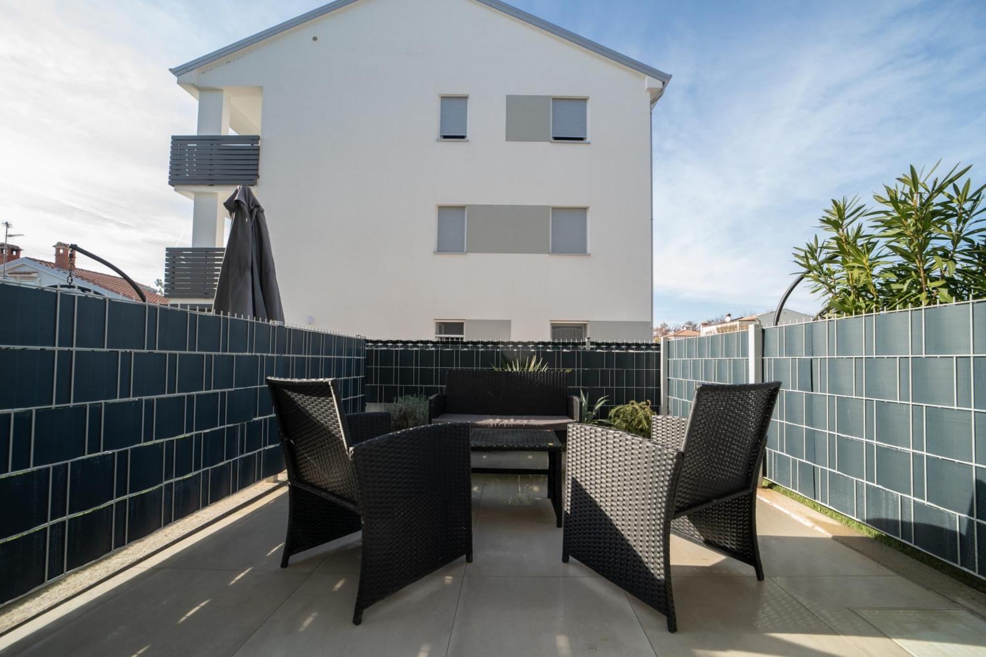 A&V Residence Новиград Стая снимка