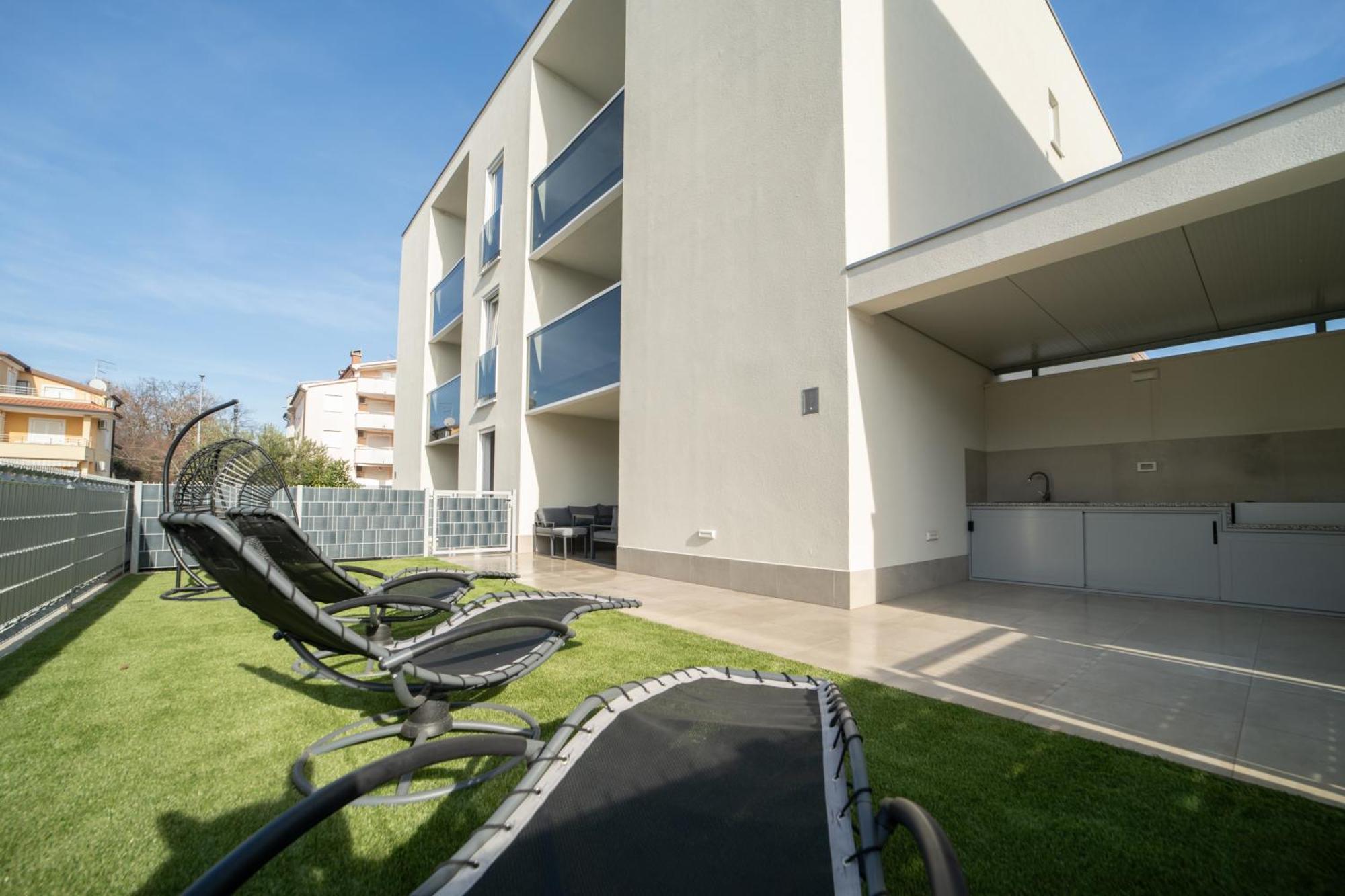A&V Residence Новиград Стая снимка